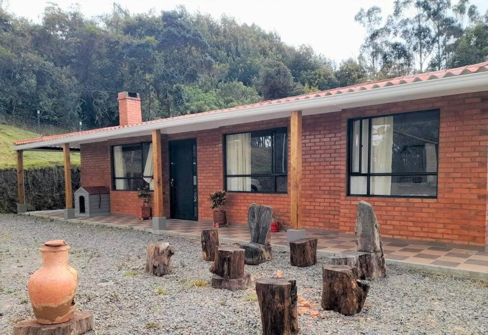 Hermosa Casa Campestre Moderna "Rancho La Marina" Chiquinquira  Luaran gambar